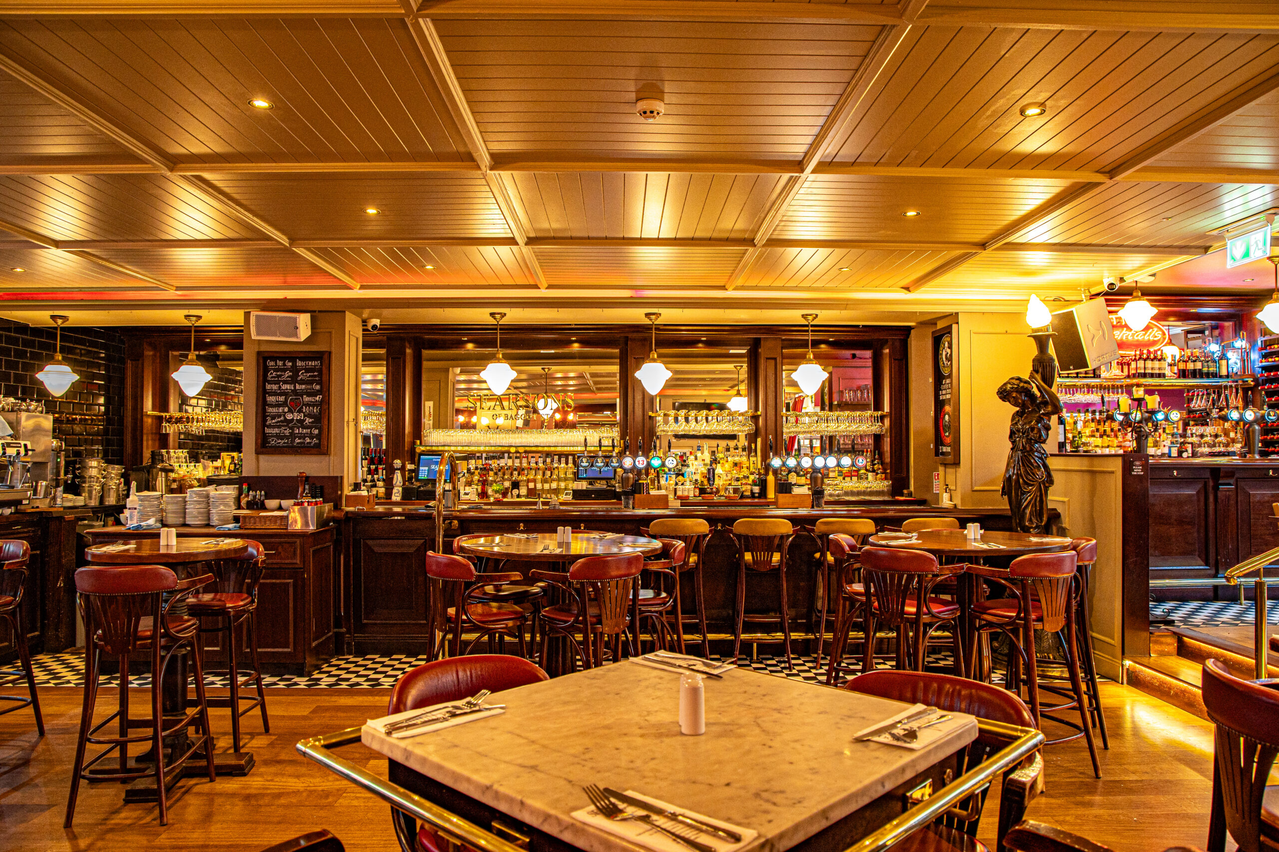 Searsons Lounge
